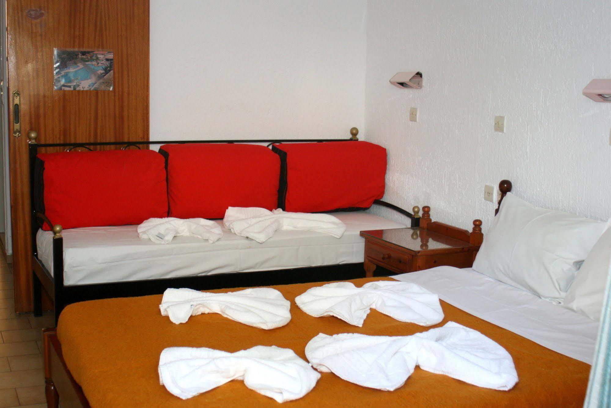 Orion Apartments Malia  Ngoại thất bức ảnh